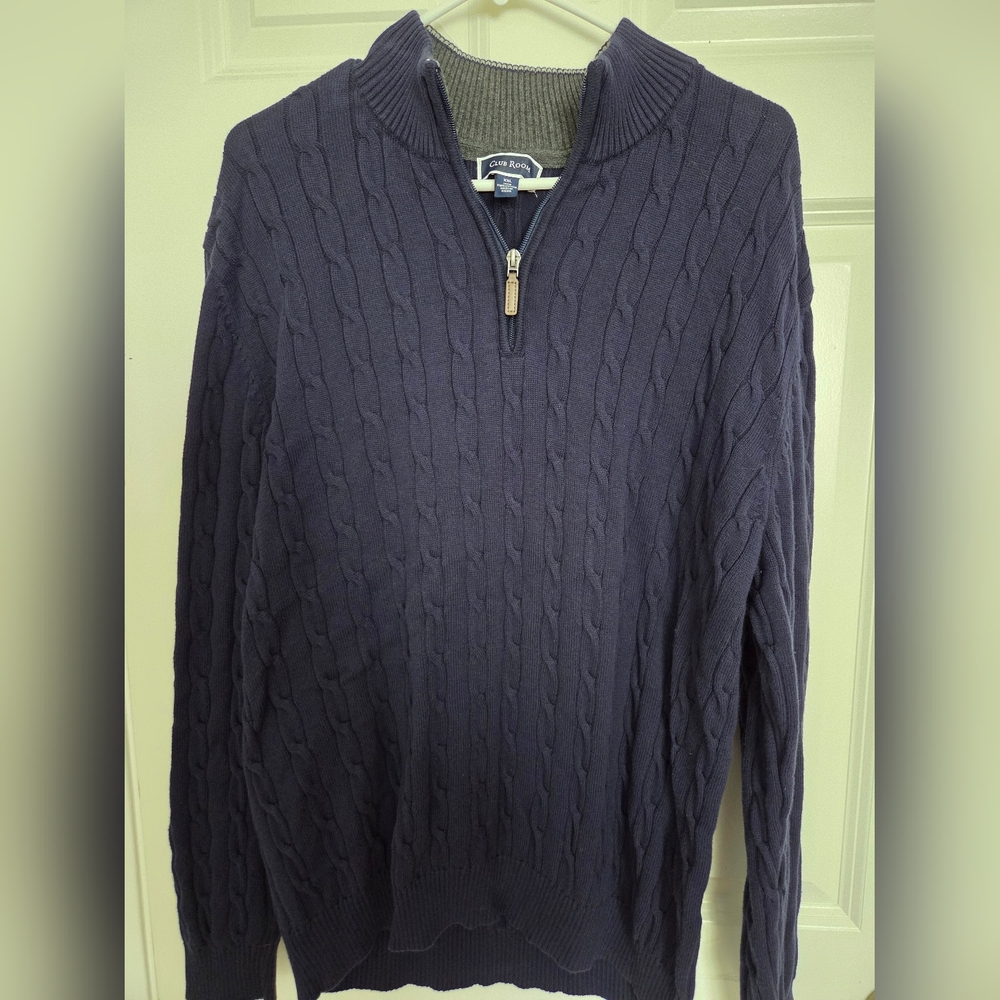 Brand new Club room Men's Navy Cable Knit Sweater
